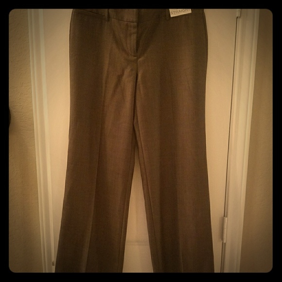 New York & Company Pants - Brand new brown trouser